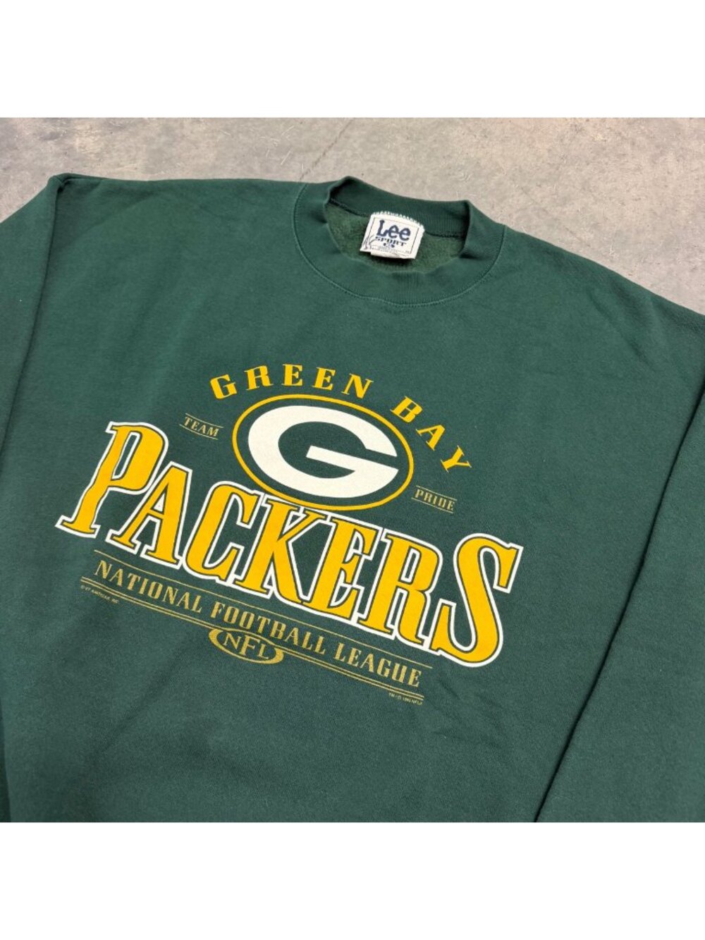 Vintage 1990s Lee Sport Green Bay Packers Crewneck